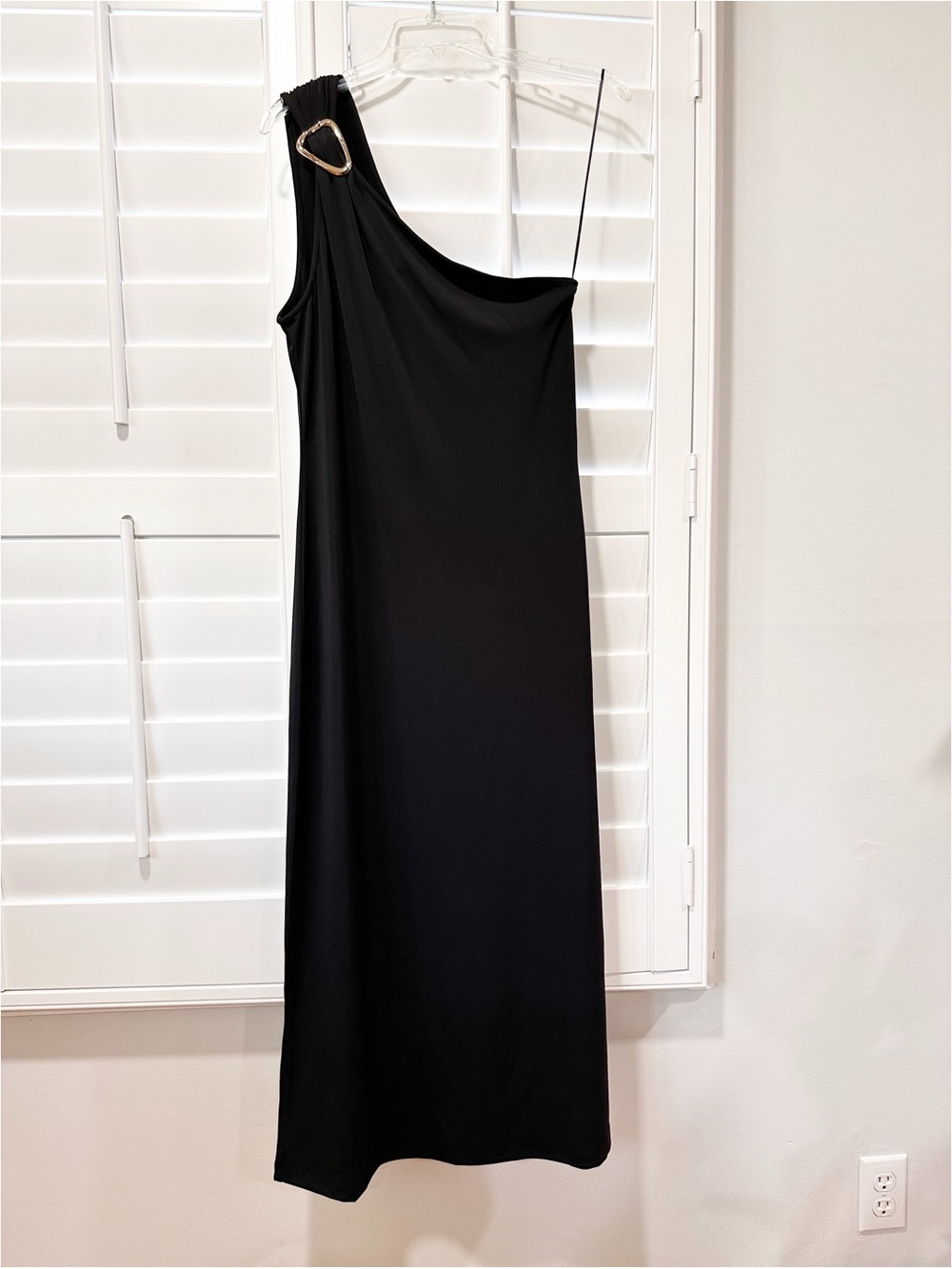 Rachel Zoe Black One-Shoulder Maxi Dress Black Asymmetrical Cocktail Gold Tone